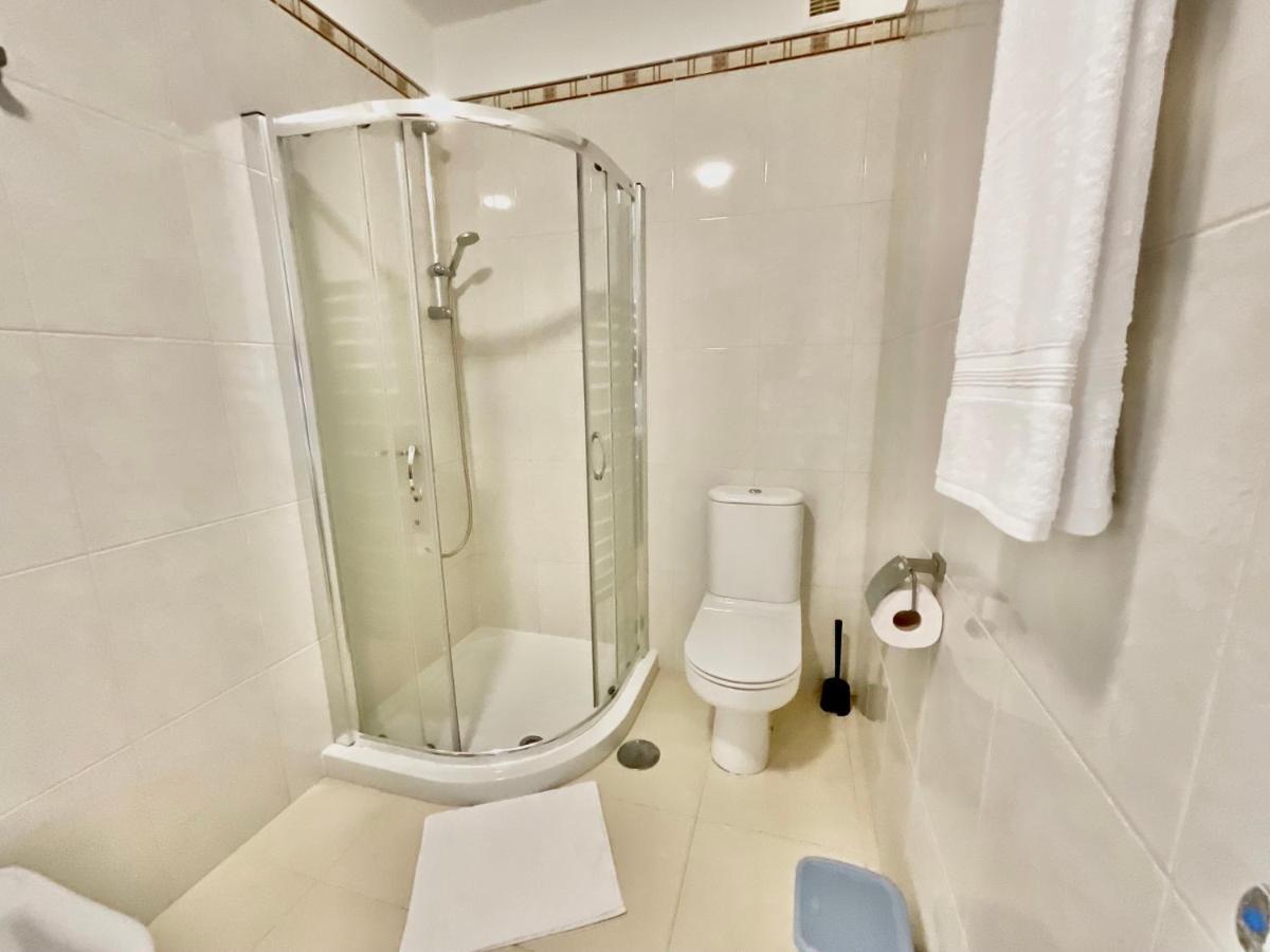 Chocolate Cream Apartment บาฮามาร์ ภายนอก รูปภาพ